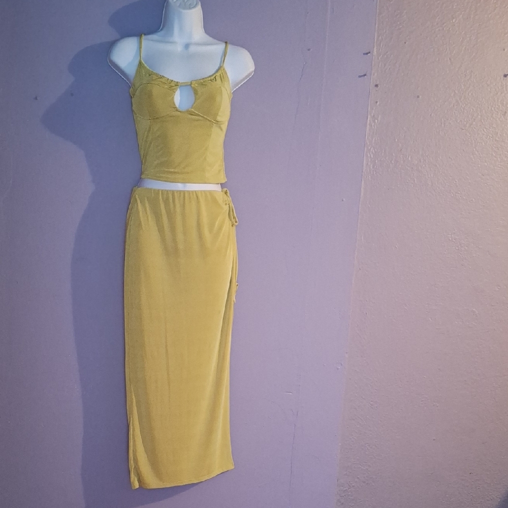 Dollhouse Yellow Midi Skirt Set